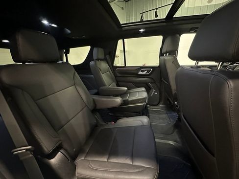 Used 2023 Chevrolet Tahoe LT w/ Luxury Package AWD/4WD image 28