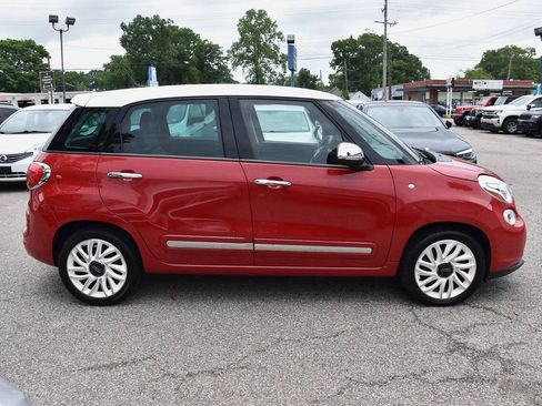 Used 2014 FIAT 500L Lounge FWD image 8