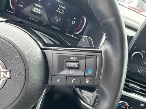Certified 2023 Nissan Pathfinder Platinum AWD/4WD image 39