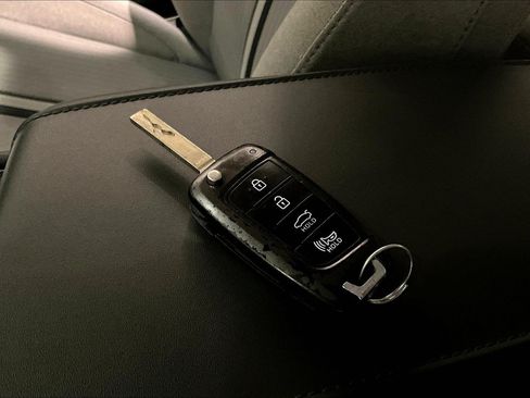 Used 2020 Hyundai Sonata SE FWD image 33