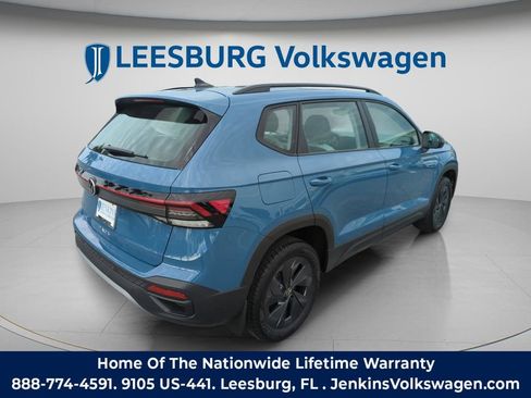 New 2026 Volkswagen Taos S image 6