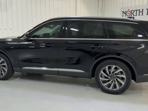 New 2026 Lincoln Aviator 2WD image 7