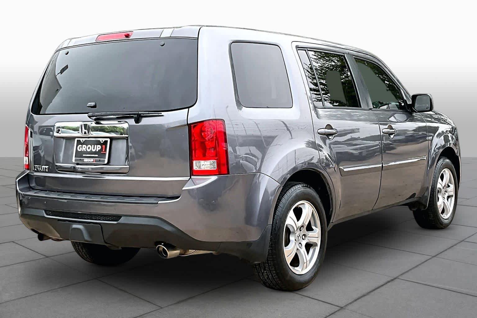 Used 2015 Honda Pilot EX-L image 12