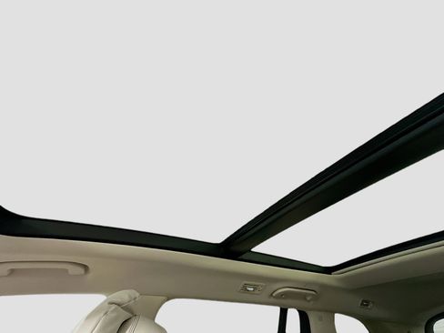 Used 2026 Mercedes-Benz GLS 450 4MATIC image 28