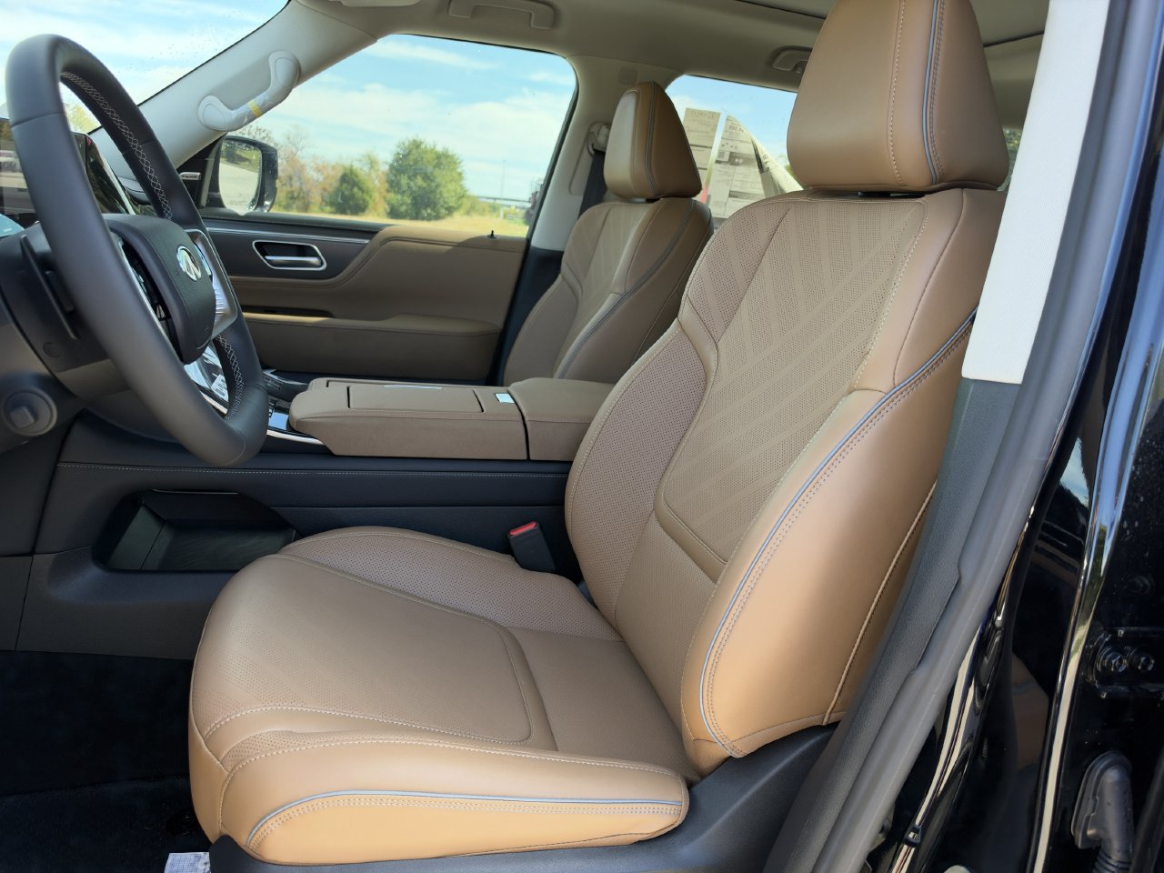 New 2027 INFINITI QX80 Luxe w/ Cargo Package RWD image 23