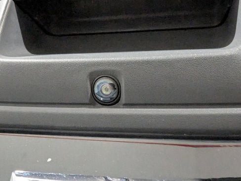 Used 2018 Chevrolet Colorado ZR2 w/ ZR2 Midnight Special Edition image 49