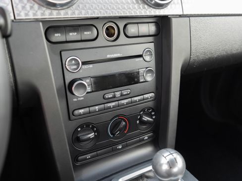 Used 2008 Ford Mustang GT Premium RWD image 17