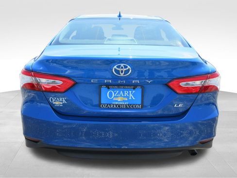 Used 2019 Toyota Camry LE FWD image 4