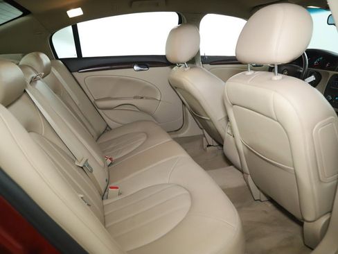 Used 2009 Buick Lucerne CXL w/ Driver Confidence Package image 30