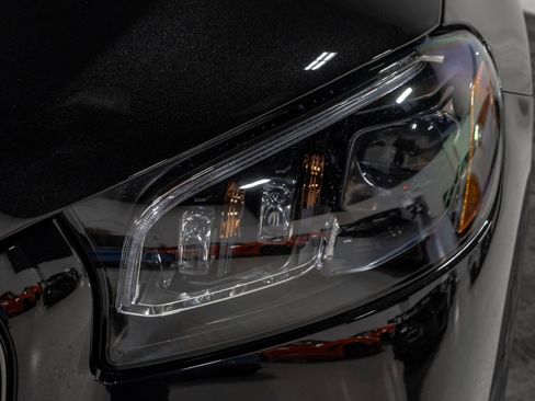 Used 2025 Mercedes-Benz Maybach GLS 600 4MATIC image 19