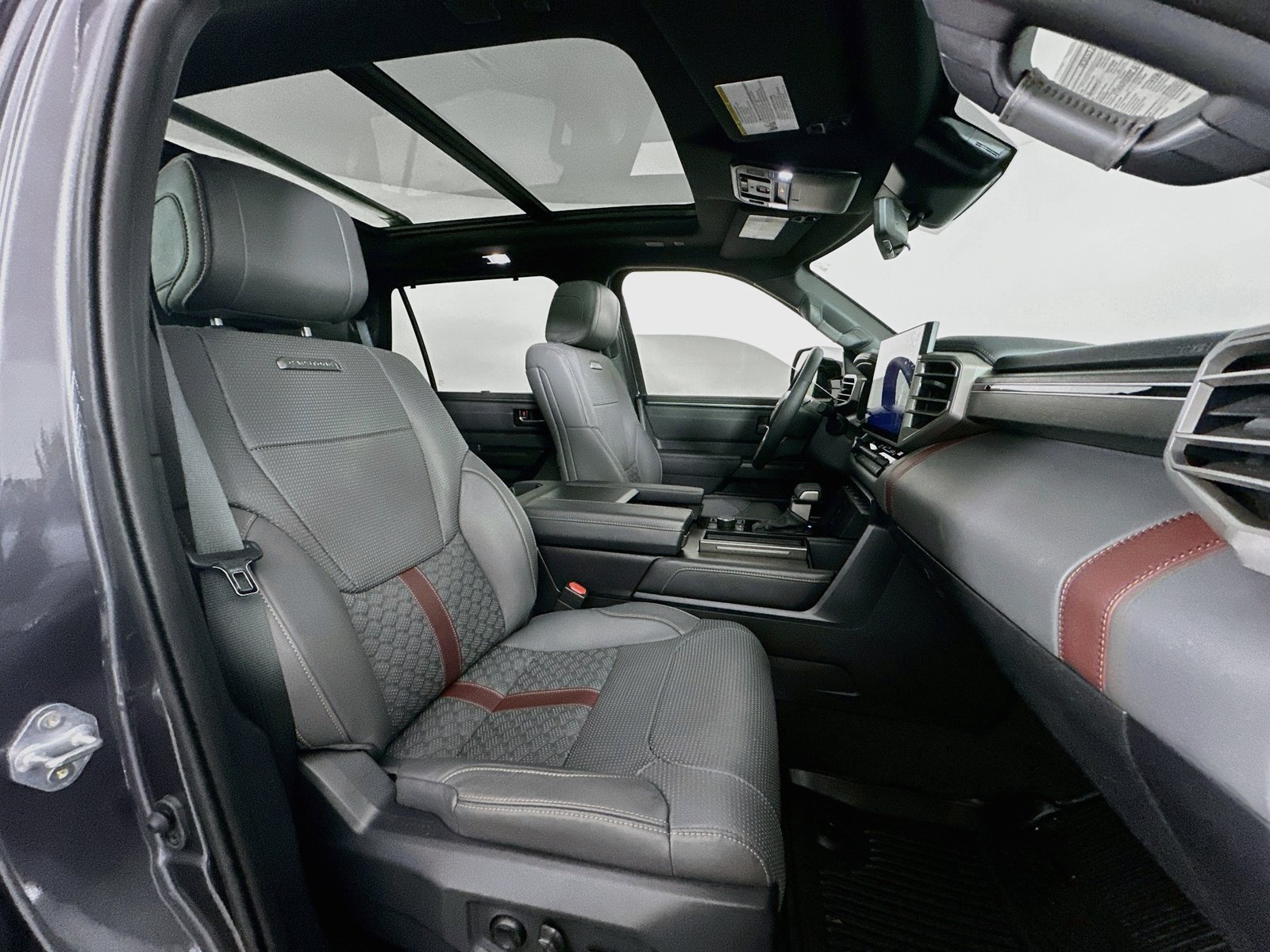 Certified 2026 Toyota Sequoia Capstone AWD/4WD image 31