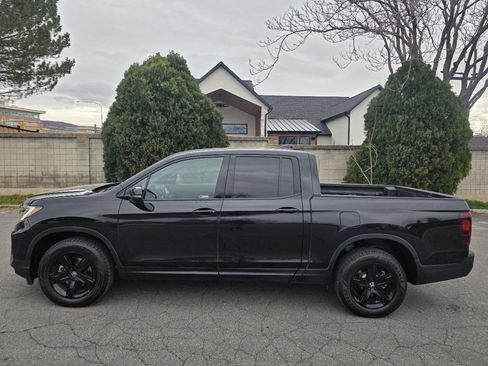 Used 2021 Honda Ridgeline Black Edition image 2