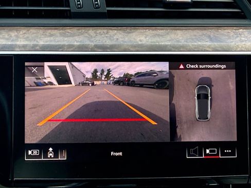 Used 2019 Audi e-tron Premium Plus AWD/4WD image 18