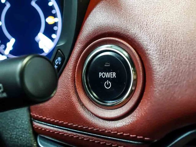 Used 2025 MAZDA CX-70 Plug-In Hybrid w/ Premium Plus AWD/4WD image 21