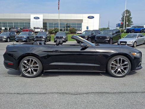 Used 2015 Ford Mustang GT Premium w/ Equipment Group 401A RWD image 7