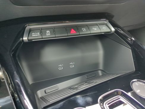 New 2026 Audi RS 3 image 27