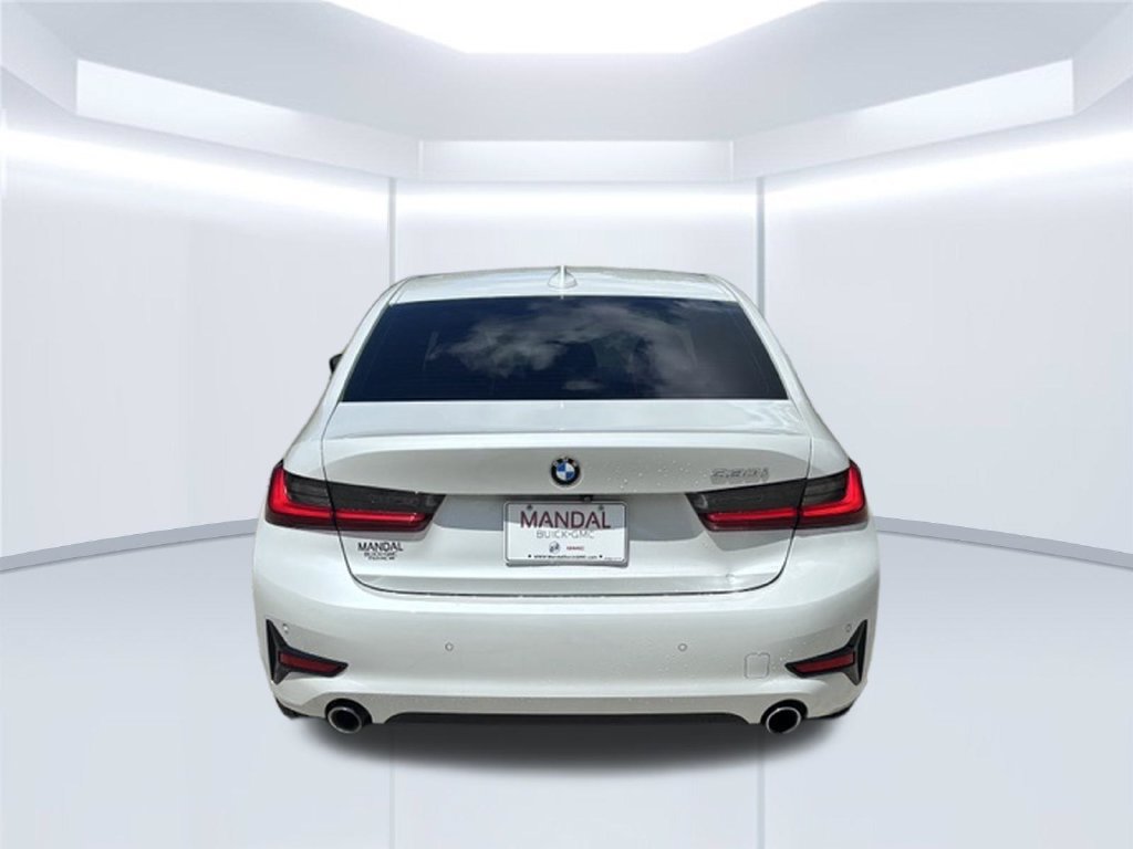 Used 2022 BMW 330i Sedan w/ Premium Package RWD image 6