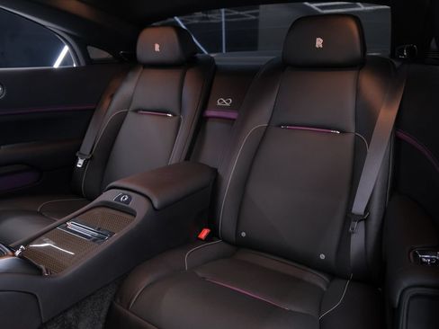 Used 2020 Rolls-Royce Wraith RWD image 18