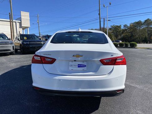 Used 2024 Chevrolet Malibu LT image 5