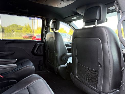 Used 2019 Dodge Grand Caravan GT FWD image 20