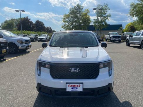 New 2026 Ford Maverick Lariat w/ Black Appearance Package AWD/4WD image 2