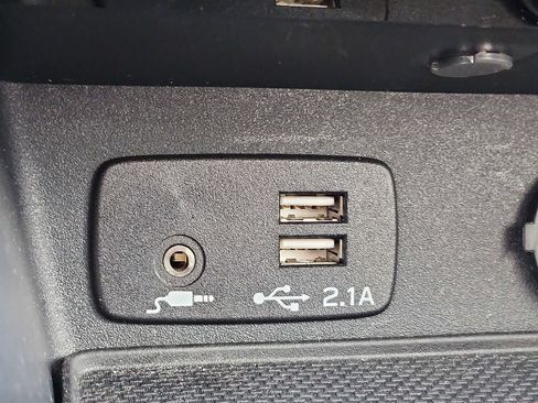 Used 2023 Subaru Forester Sport image 24