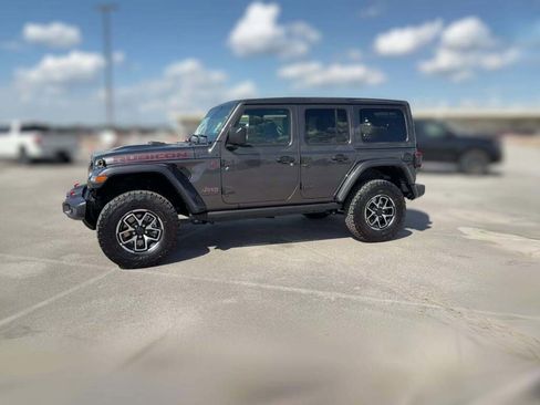 New 2025 Jeep Wrangler Unlimited Rubicon image 5