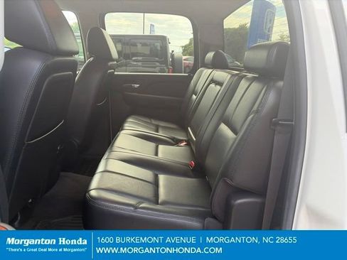 Used 2007 GMC Sierra 1500 SLT w/ SLE/SLT Trailering Package AWD/4WD image 25
