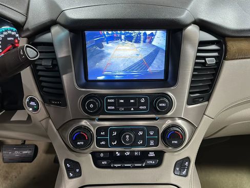 Used 2017 GMC Yukon XL Denali w/ Open Road Package image 31