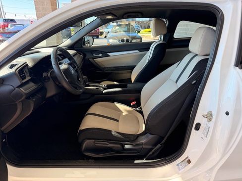 Used 2016 Honda Civic LX image 28