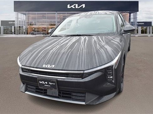 New 2025 Kia K4 EX image 7