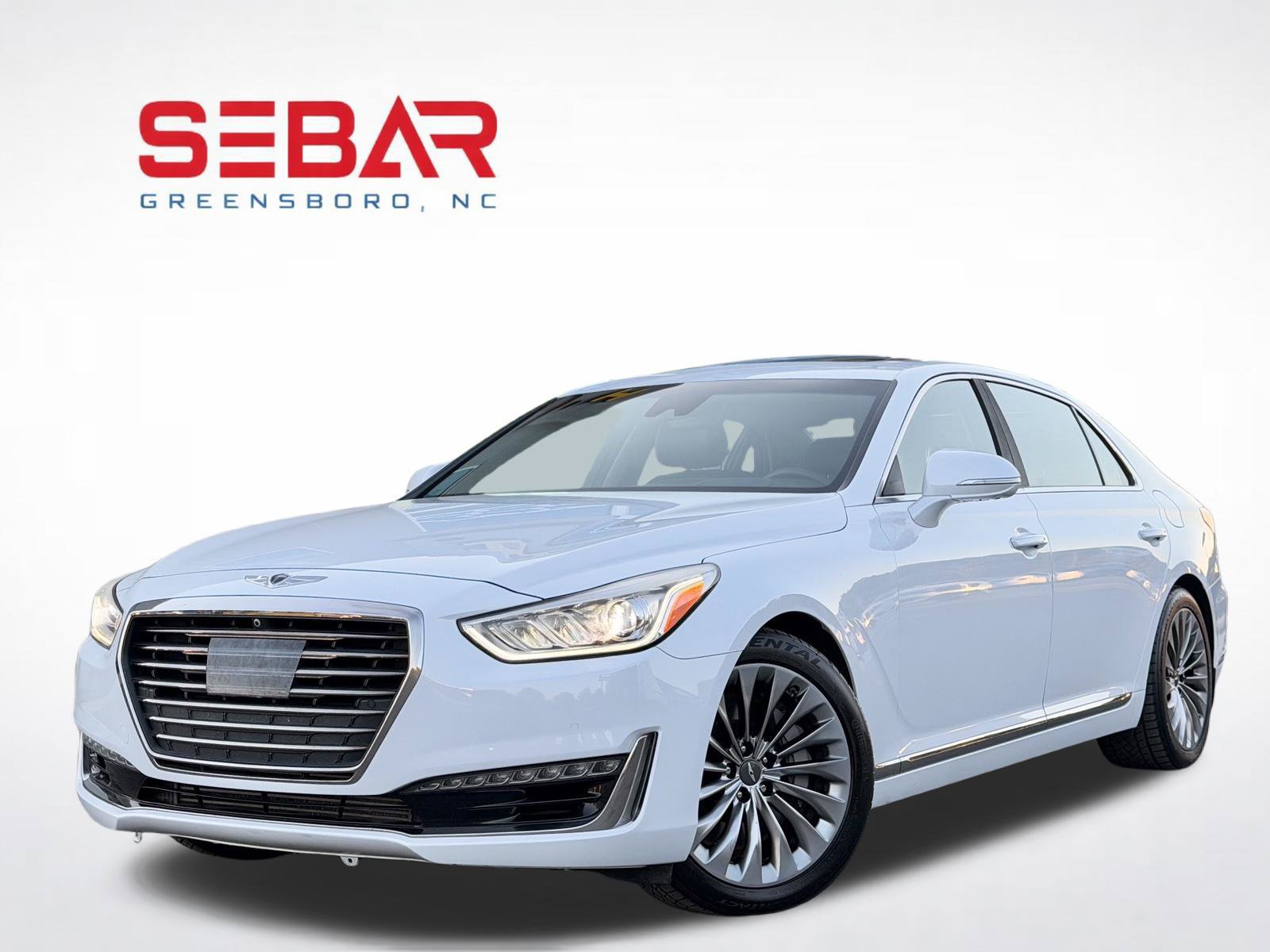 Used 2017 Genesis G90 3.3T Premium RWD image 1
