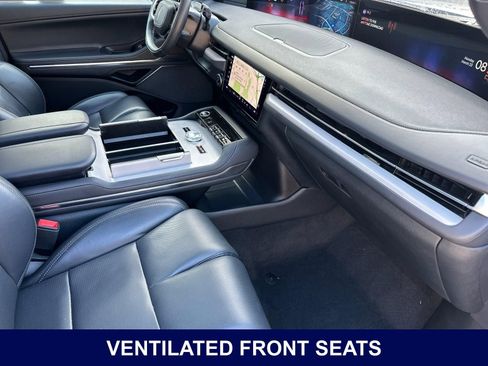 Used 2025 Lincoln Navigator Reserve w/ Jet Appearance Package AWD/4WD image 19