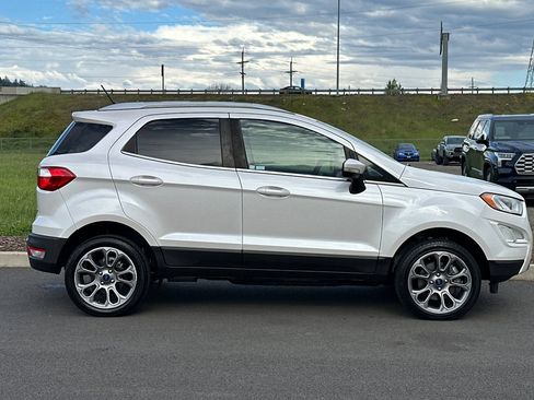 Used 2018 Ford EcoSport Titanium AWD/4WD image 2