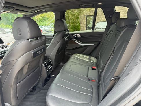 Used 2021 BMW X5 sDrive40i w/ Premium Package RWD image 15
