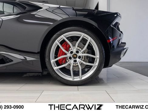 Used 2016 Lamborghini Huracan LP 580-2 RWD image 17