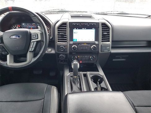 Used 2018 Ford F150 Raptor w/ Equipment Group 802A Luxury image 23