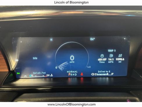 Used 2023 Lincoln Navigator Reserve AWD/4WD image 18