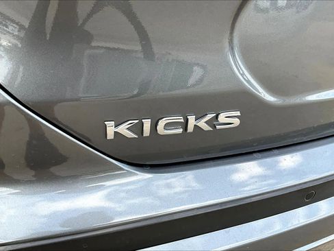 Used 2025 Nissan Kicks Play S image 28