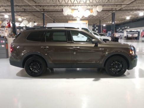 Used 2024 Kia Telluride SX Prestige X-Line AWD/4WD image 7