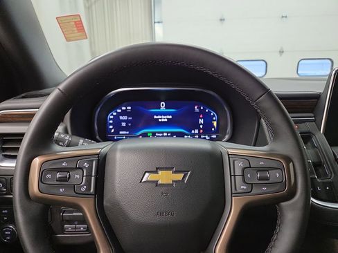 Used 2024 Chevrolet Tahoe High Country AWD/4WD image 24