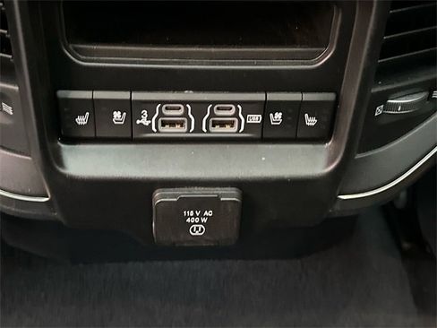 Used 2020 RAM 1500 Limited image 12