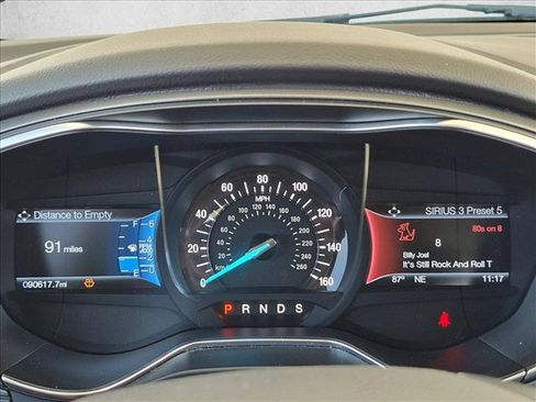 Used 2016 Ford Fusion Titanium FWD image 9