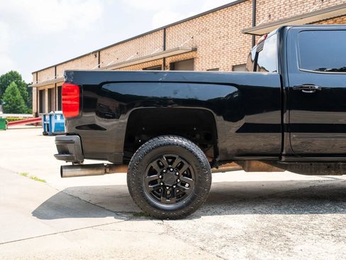 Used 2017 Chevrolet Silverado 2500 LTZ w/ Duramax Plus Package AWD/4WD image 10