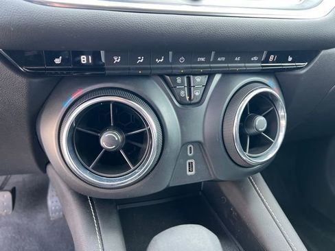 Certified 2024 Chevrolet Blazer LT image 30