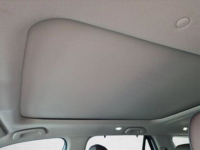 Used 2025 Honda Pilot Elite image 14
