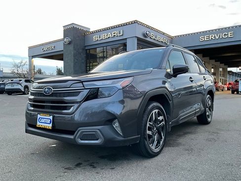 Certified 2025 Subaru Forester Limited image 4