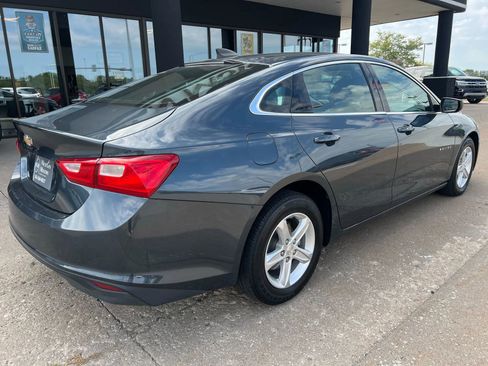 Used 2020 Chevrolet Malibu LS image 9