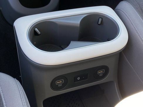 Certified 2024 Hyundai Ioniq 5 SEL image 20