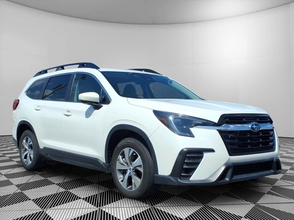 Used 2024 Subaru Ascent Premium w/ Convenience Package AWD/4WD image 1